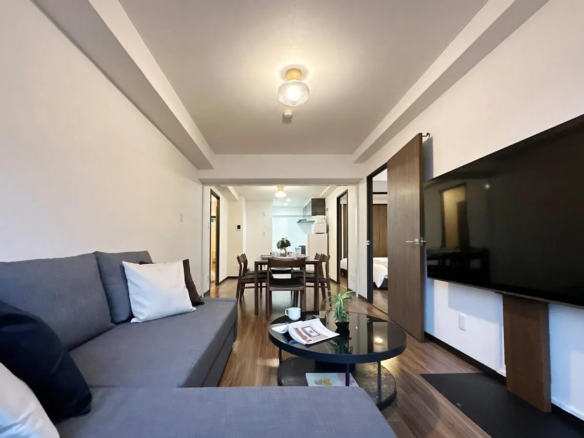 Earls Court - Apt For 14 Ppl Great Location In A Quiet Area Hiroshima 0*,  Japan