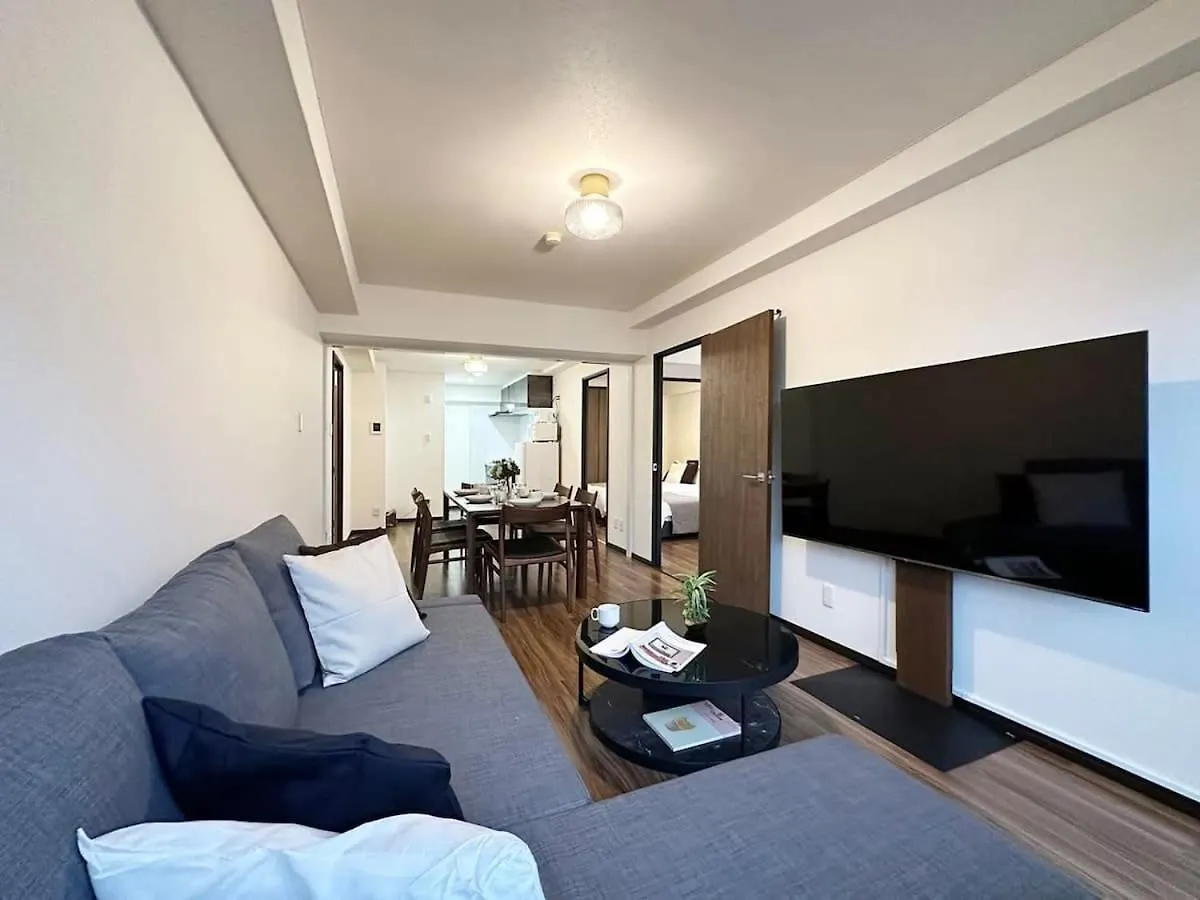Earls Court - Apt For 14 Ppl Great Location In A Quiet Area location