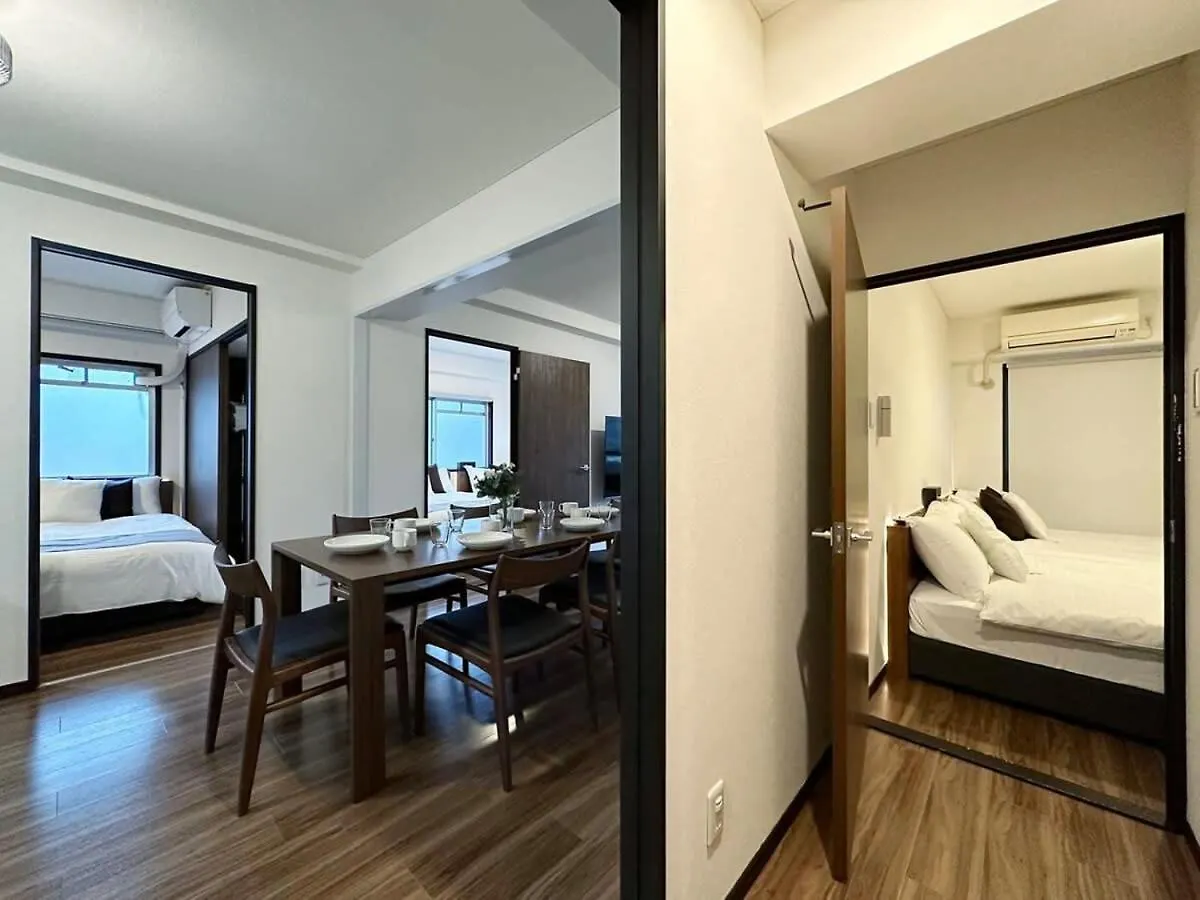 Earls Court - Apt For 14 Ppl Great Location In A Quiet Area Hiroshima Apartment