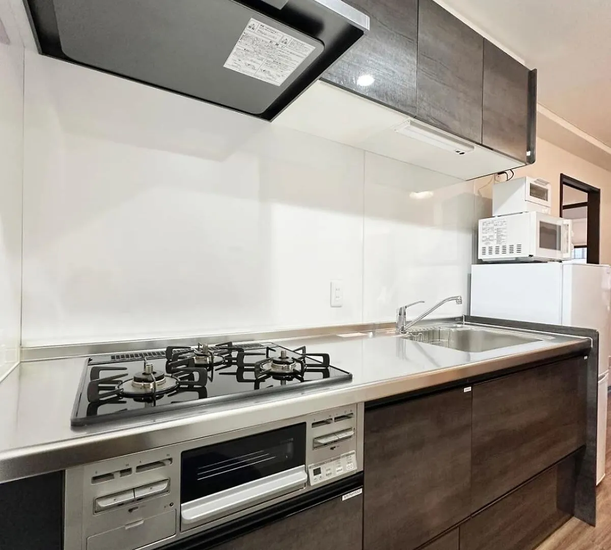 Earls Court - Apt For 14 Ppl Great Location In A Quiet Area Hiroshima